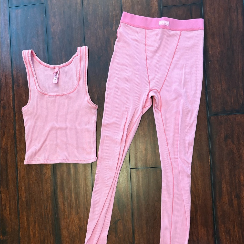 SKIMS Set Pink Cotton Rib Tank and Leggings